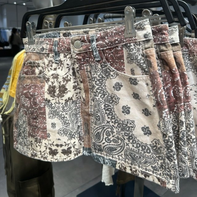 VM NY NB UR2025 summer new street retro ethnic style printed high waist A-line skirt short skirt for women
