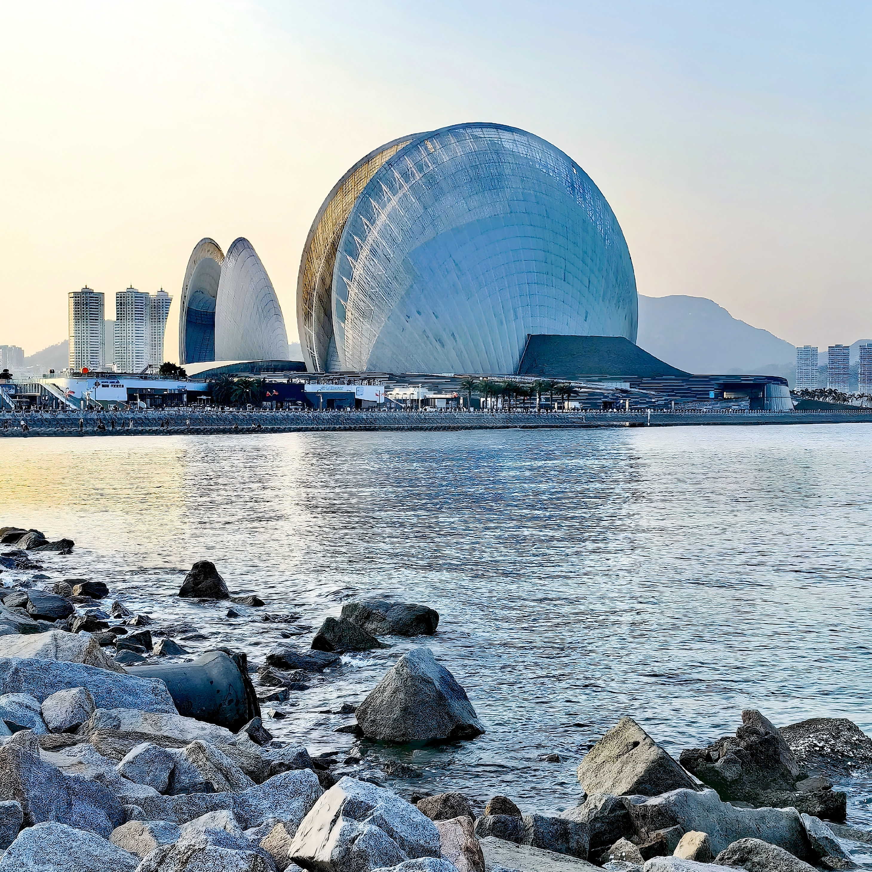 珠海拱北口岸电竞酒店住宿+珠海长隆海洋王国成人票