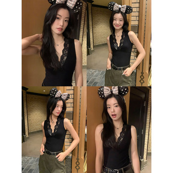 Fashionable knitted lace vest