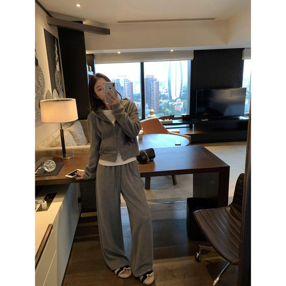 
pusumede Long-term Relaxation Lazy Style Short Hooded Sweatshirt Jacket Women's High Waist Casual Sweatpants Set