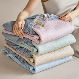 
Cool feeling in summer Ice silk bed sheet single piece bed cover three piece set Foldable air-conditioned soft mat Class A ethylene jacquard mat