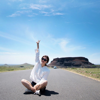 内蒙古呼市乌兰哈达火山+辉腾锡勒草原+黄花沟2天1晚精品小团