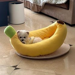 Banana Dog Bed, Thickened and Warm for Winter, Pet Sofa, Dog Bed for Small Dogs, Removable and Washable, Safe Sleeping Nest, Suitable for All Seasons