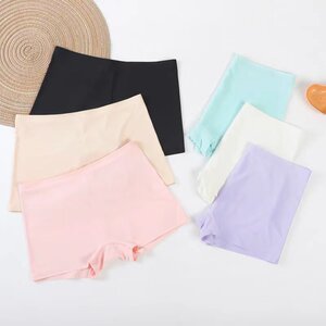 Women's underwear without traces, ice silk boxer, anti-exposure, pure cotton crotch breathable, cool bottoming boxer, mid-waist safety pants