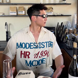 
TTYM* Retro Letter Print Striped Tie Short Sleeve Shirt Men's Summer Loose Casual Versatile Couple Shirt