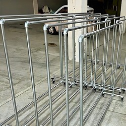 Galvanized Steel Pipe Clothes Drying Rack for Home Use, Suitable for Hanging Clothes and Drying Quilts on Balconies, Outdoor Clothes Drying Rod, Single Pipe