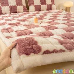 Milk Velvet Mattress for Home Bedroom and Student Dormitory, Special Mattress Pad, Thickened Warm Pad, Soft Mattress Pad, Blanket