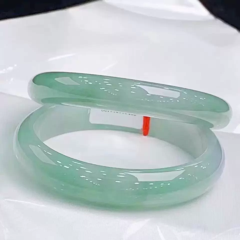 18k金镶嵌高冰种飘花翡翠A货葫芦吊坠- 挂件- 翡翠王朝