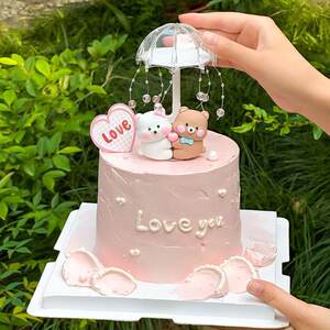 
2026 Valentine's Day One-piece Bear Cake Decoration Plug-in Holds an Umbrella for Couples to Confess Love Birthday Baking Decoration