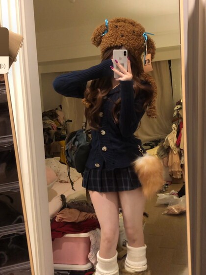 
Litao Want to Sleep Ya [Naru Qing Yale] Autumn and Winter College Style Knitted Cardigan Sweater Waisted Plaid Pleated Skirt