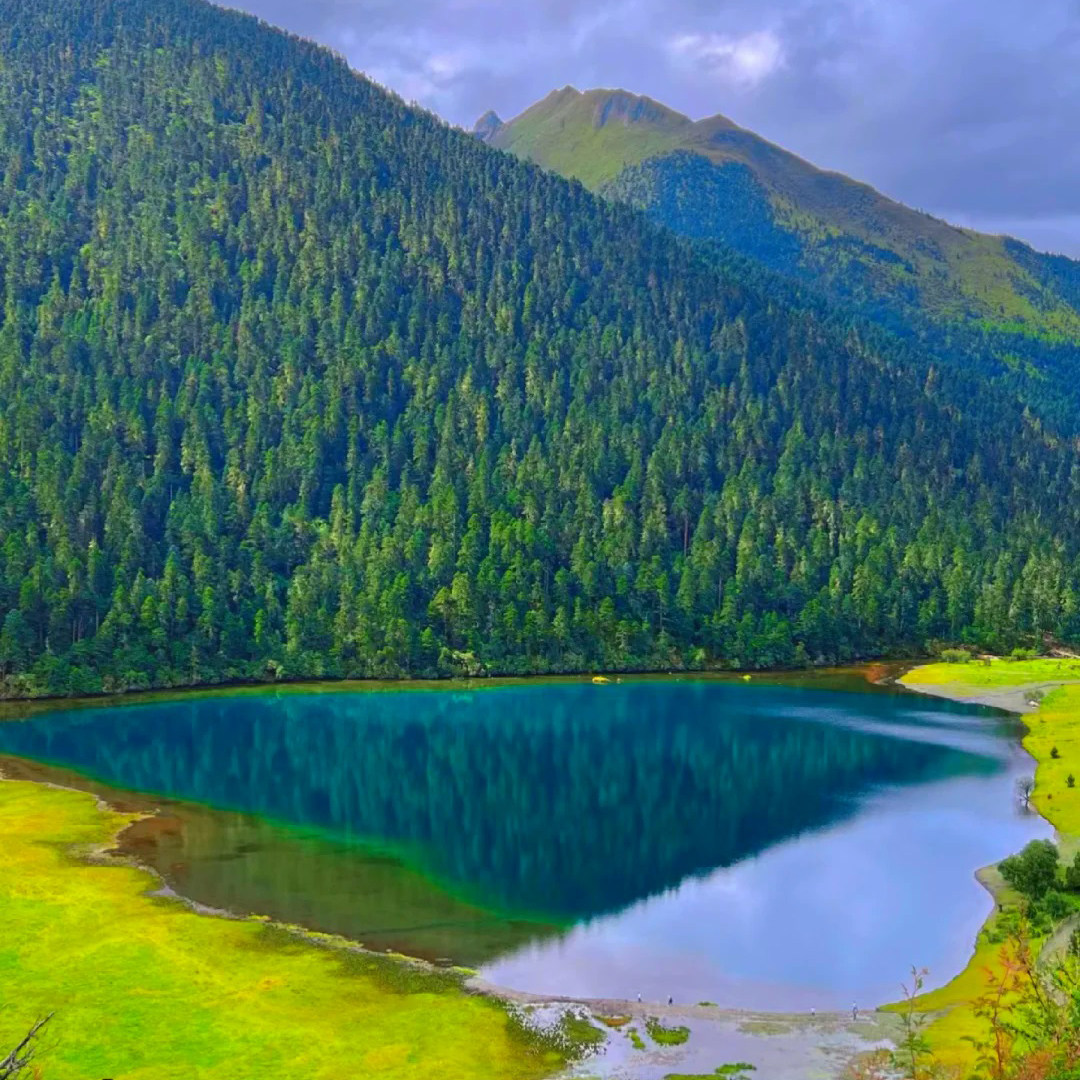 2-14人彩林盛宴·滇西北8日/怒江-香格里拉-无底湖-白水台-独龙江