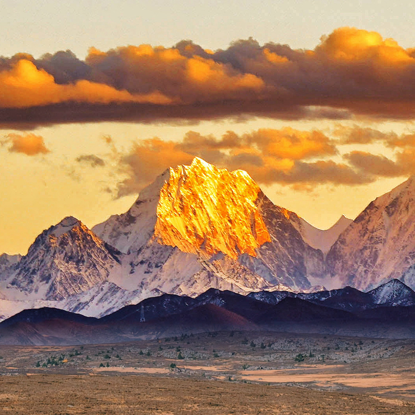 2-8人风华四稻纯玩5日/四姑娘山-稻城亚丁-红海子-理塘-鱼子西