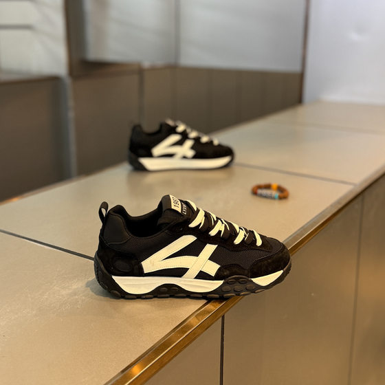 
Daily high-end light luxury men's shoes, low-top shoes, trendy color matching, popular men's lace-up shoes, fashionable, casual and versatile