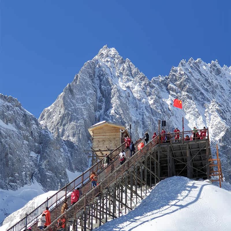 8人拼小团 云南丽江泸沽湖大理7天6晚蓝月谷小普陀理想邦喜洲古镇