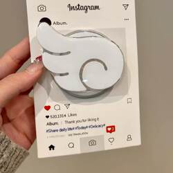 Mobile Phone Airbag Stand New Model 2025 White Wing Airbag Stand Magnetic Phone Stand Desktop Phone Case