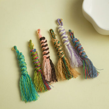 
Handmade Tibetan hand-rubbed cotton mini tassels and tassels diy accessories bracelet bag decoration necklace pendant mobile phone lanyard