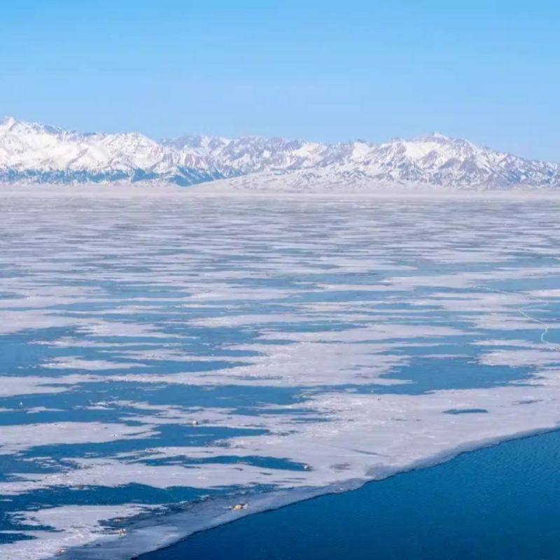 新疆旅游冬季拼车伊犁赛里木湖那拉提库尔德宁7天小团