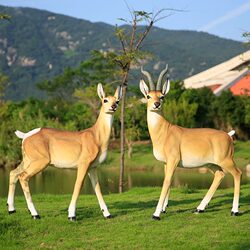 Outdoor Realistic Antelope Animal Sculpture for Courtyard, Garden, Scenic Area, Shopping Mall, Landscape Decoration, Floor-Standing Model Ornament