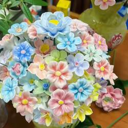 Jingdezhen Ceramic Flower Gifts for Teachers during Graduation Season, Creative Niche Birthday Gifts for Girlfriends and Classmates on Valentine's Day