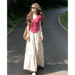 Early Spring Beautiful Red T-Shirt Floral Midi Dress for Women Summer 2026 New Super Trendy Outfit Set