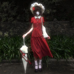 Early Spring Beautiful French-Style Red Polka Dot Dress for Women, Summer 2026 New Style, Petite Waist-Cinching Elegant Long Dress