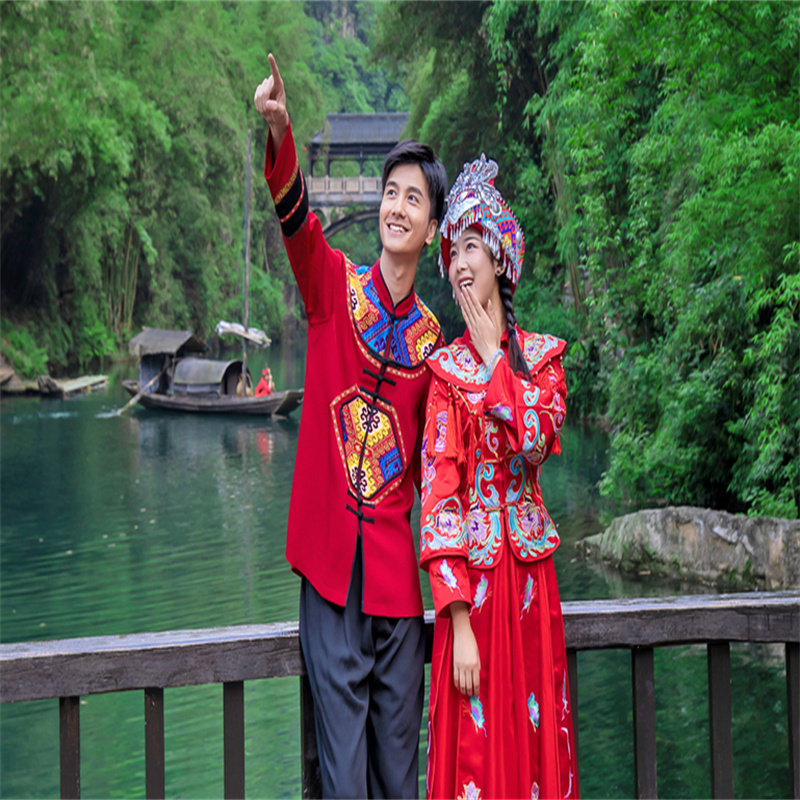 武汉宜昌旅游4日 私家团登黄鹤楼打卡武大省博船游两坝一峡宿四钻