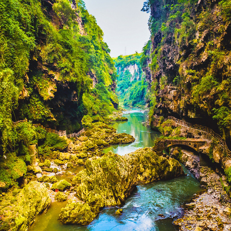 贵州贵阳黄果树荔波西江千户苗1日跟团游