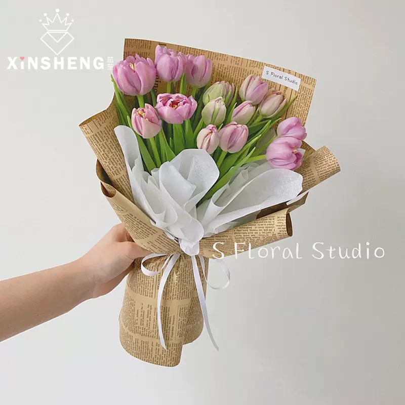 芯苼七夕情人节复古英文报纸牛皮纸鲜花束包装纸材料花店 芯苼七夕情人节复古英文报纸牛皮纸鲜花束包装纸材料花店