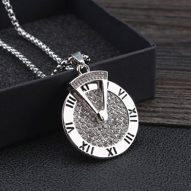 Roman numerals titanium steel necklace men's non-fading long sweater chain 2025 new popular clavicle chain women's pendant