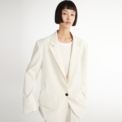 Small Silhouette Suit Su54 White Pinstripe One Button Deep Collar Oversized Silhouette Suit Freedom