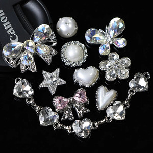 
Mkop Crocs Shoes Accessories High-end Shoe Buckle Accessories Pearl Butterfly Diamond Shoe Flowers Suitable for Crocs/Cross