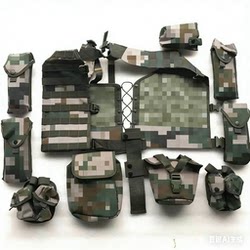 06 Tactical Vest Outdoor Training Set Water Bottle Mask Bag Carrying Gear 11-Piece Sports Kit