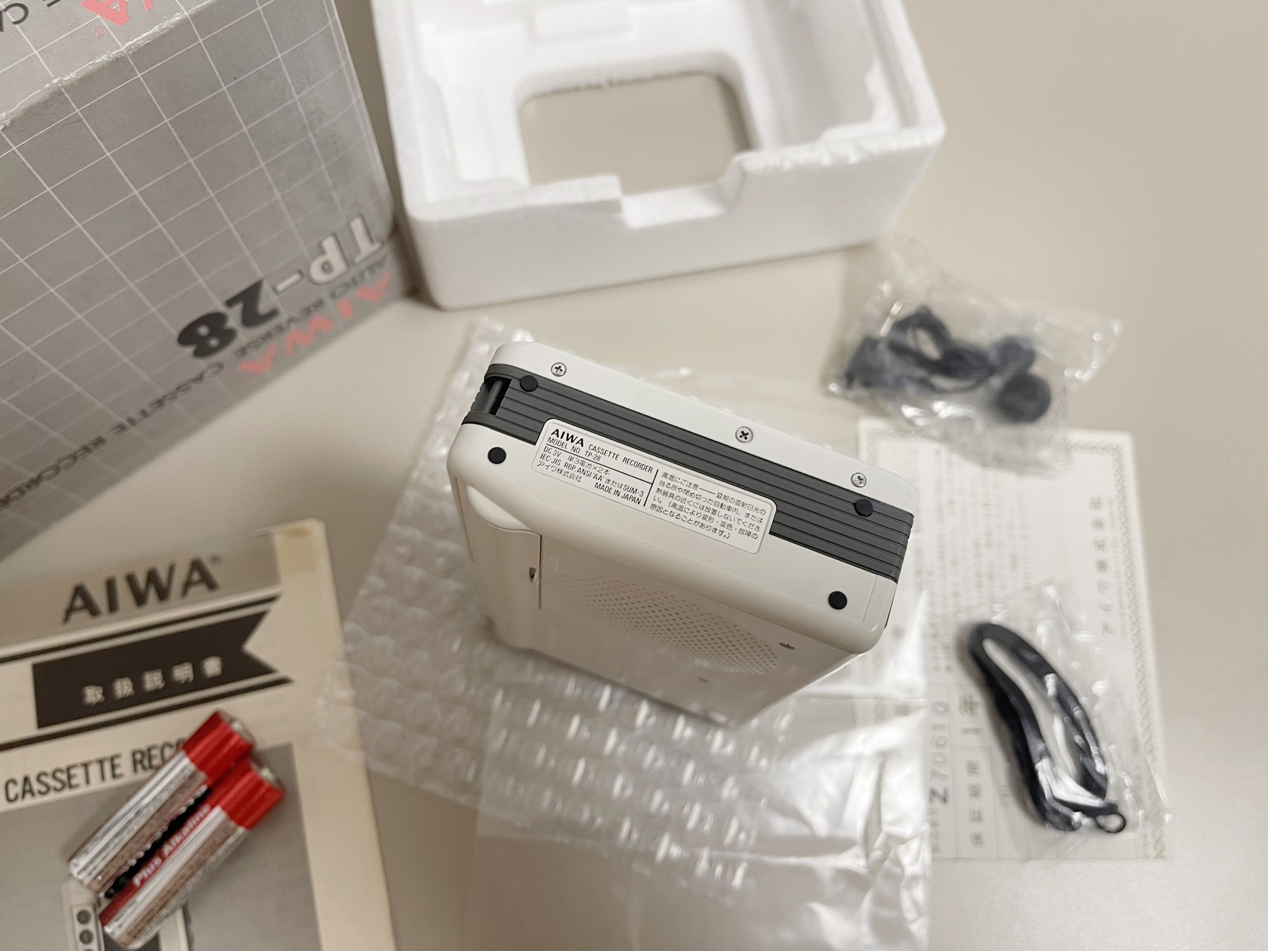 アイワ AIWA TP-28 カセットテープレコーダー アイワ AIWA TP-28 カセットテープレコーダー アイワ AIWA TP-28