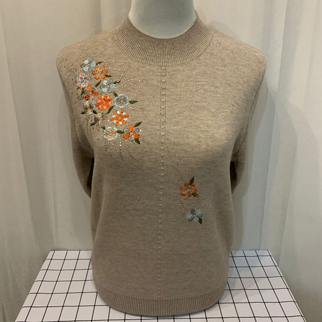 All-in-one velvet thickened sweater, fashionable mother's wear, autumn and winter half turtleneck knitted bottoming woolen sweater for middle-aged and elderly mothers-in-law