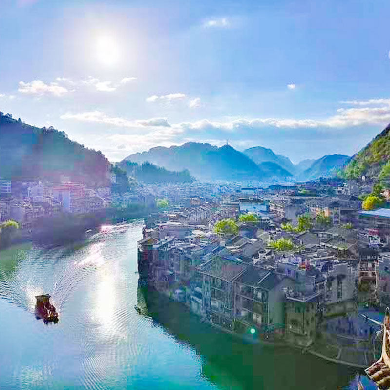 豪华头等舱梵净山纯玩贵州旅游6天5晚贵阳黄果树西江镇远小七孔