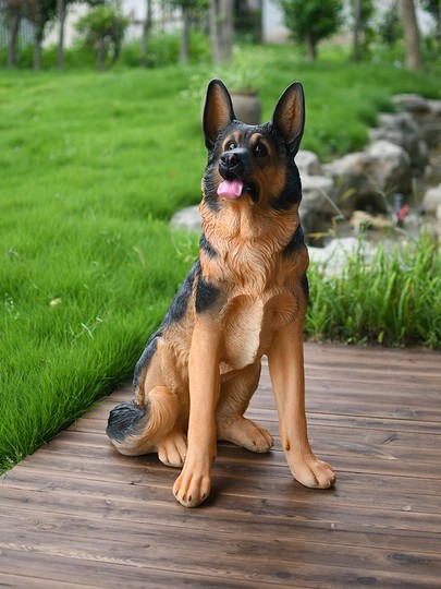 ジャーマンシェパードドッグ像 - 屋外芝生オーナメント、グラス