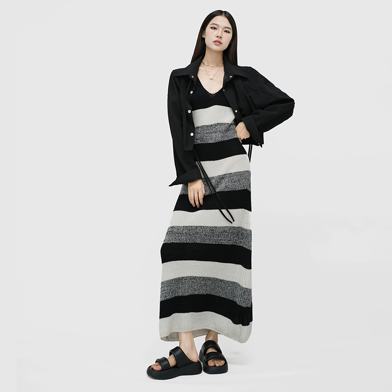  VWU MAILLARD ÷  Ʈ Ʈ μҸ 巹 2023 ʰ ο ٴ   ĿƮ-