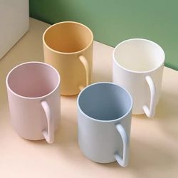 Toothbrush Rack Wall-Mounted Punch-Free Wall-Mounted Toothbrush Cup Wall-Mounted Dust-Proof and Drainable Toothbrush Storage Rack