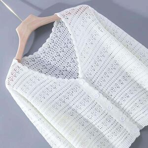 
Cardigan 2026 Summer New Ice Silk Thin Jacket Women's Long Sleeve Short Hollow Sunscreen Shawl Women's Slim Outerwear