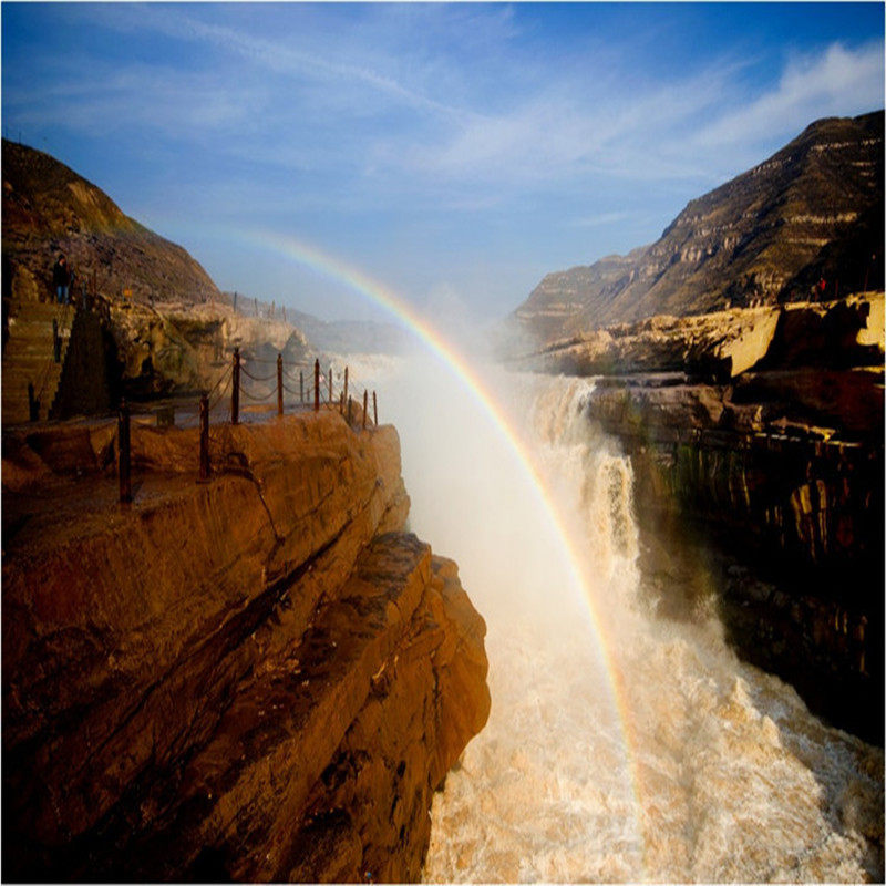 陕西4天3晚跟团 壶口瀑布+黄帝陵+延安+兵马俑+华清宫 接送机高铁