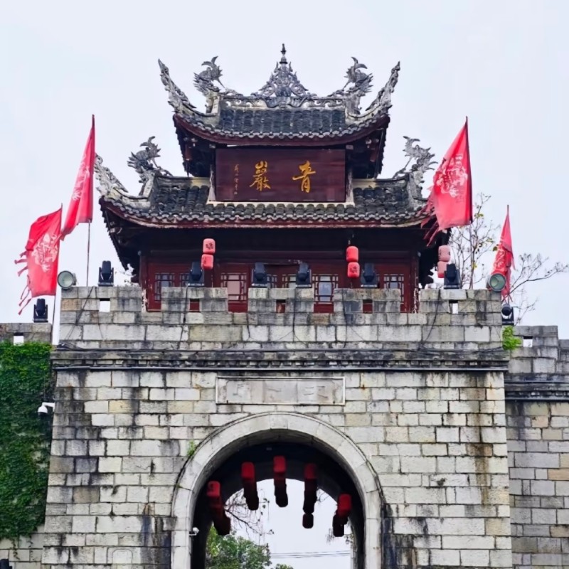 贵州旅游纯玩5天4晚跟团游西江千户苗寨黄果树瀑布荔波大小七孔