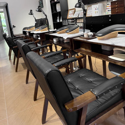 Nail Table and Chair Set, Antique-Style Nail Chair, Customer Chair, Manicurist's Special Chair, High-End Retro Nail Table