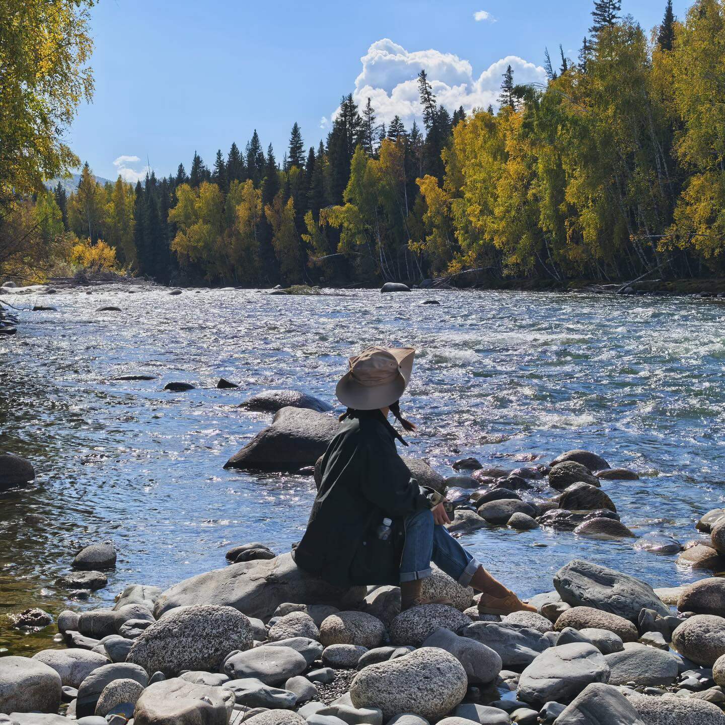 新疆旅游 北疆阿勒泰5天4晚私家团 禾木喀纳斯乌尔禾【景区美宿】