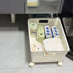 Dirty Laundry Basket Storage Basket Bathroom Dirty Clothes Hamper Under-Cabinet Shower Bathroom Household Storage Basket with Wheels Laundry Basket Cart