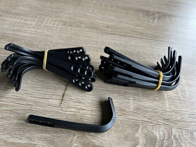 Everest Excelle 450RR right bow guard accessories