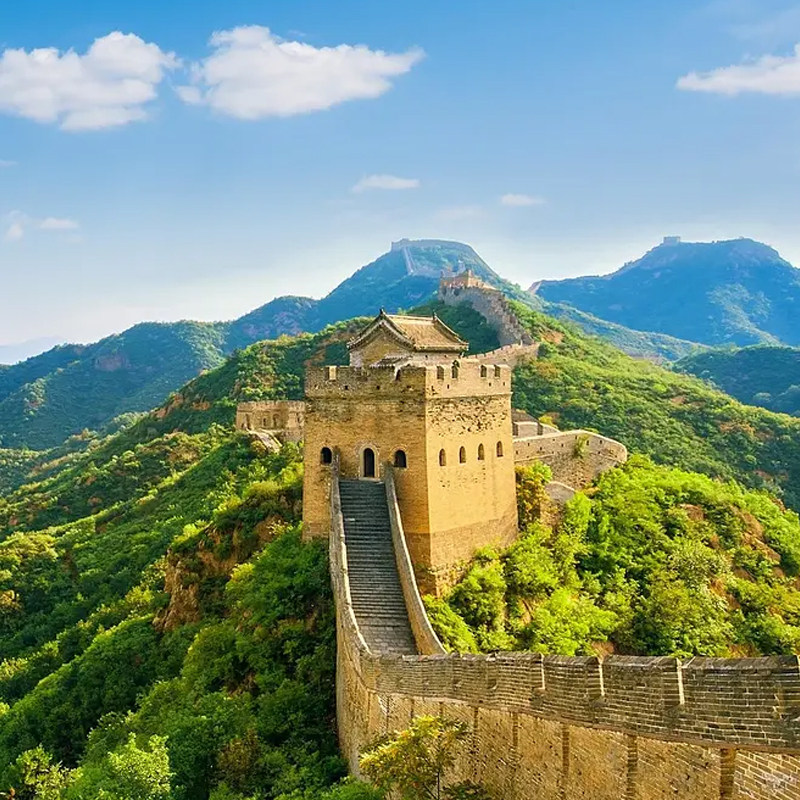 希尔顿小团含机票南宁到北京旅游5天4晚跟团游故宫恭王府升旗长城