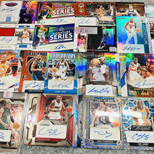 
Signed by superstars, Pistons, Green Army Network, Genuine NBA star card Panini, Panini fans investment collection