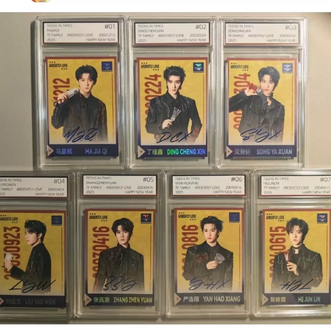 TF家族三代蝴蝶效应全套官方正版周边张极张泽禹朱志鑫左航张峻豪