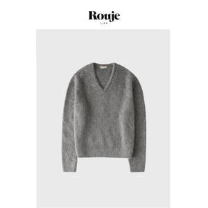 
[Ready Stock] Rouje Life Autumn and Winter V-neck Alpaca Wool Sweater Loose, Versatile, Fashionable and Slim Sweater for Women