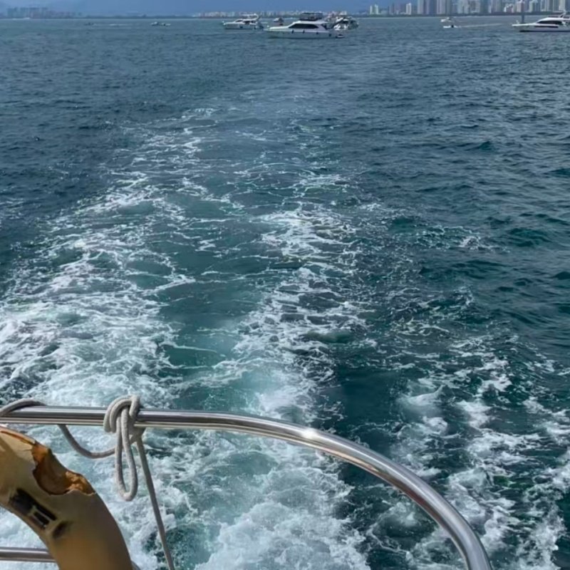 三亚游艇出海一日游【2人起订,出海3小时/可包船】